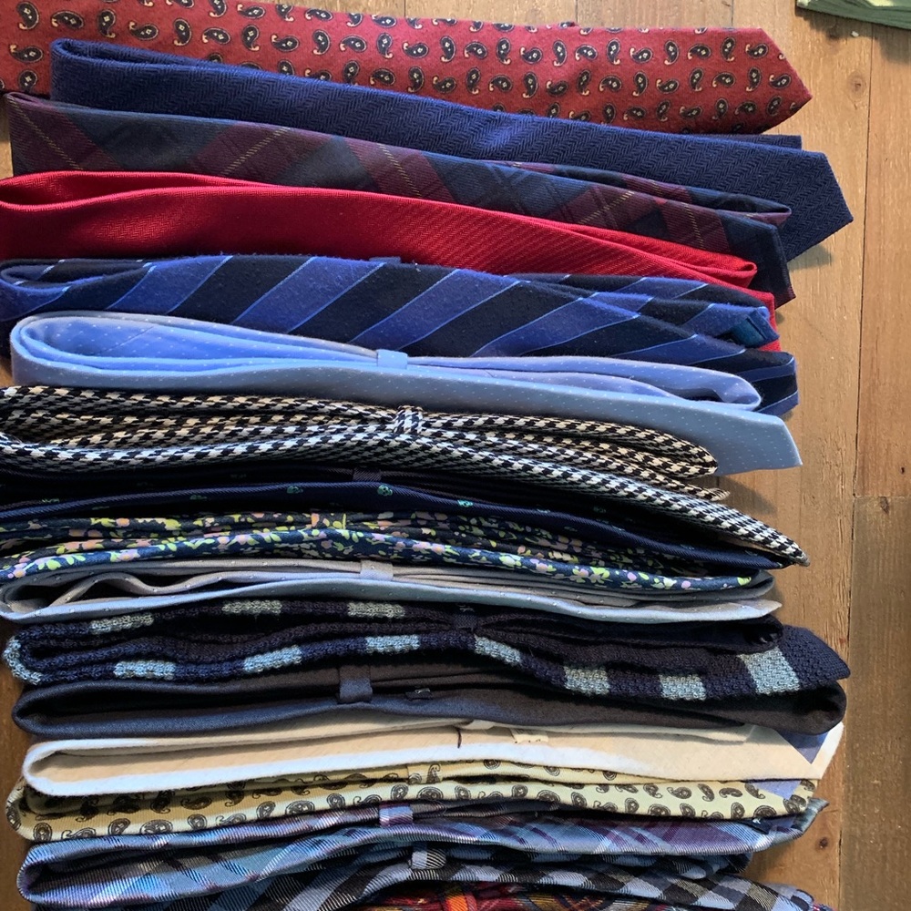 Seventeen barely worn/ brand new 1901 Ties